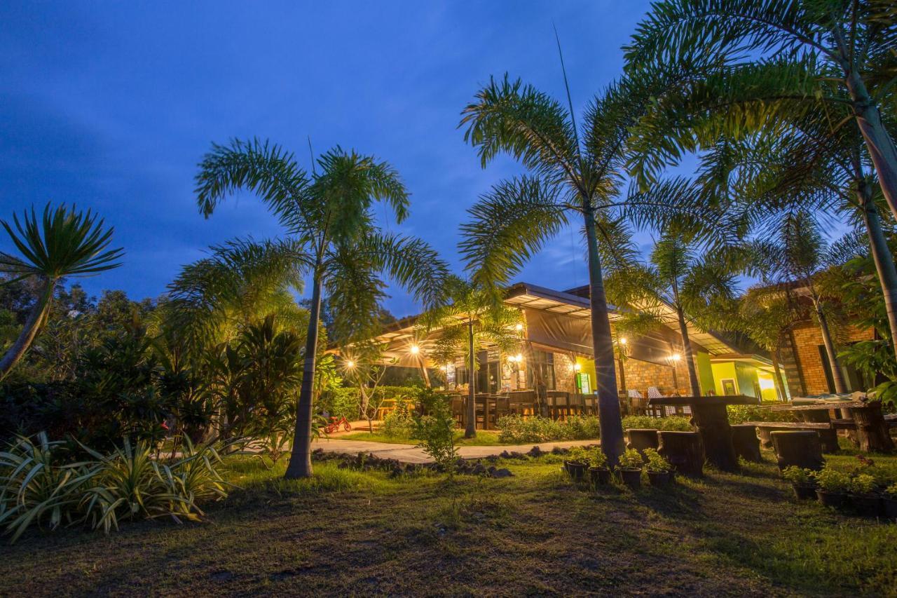 Siri Lanta Resort Ko Lanta 外观 照片
